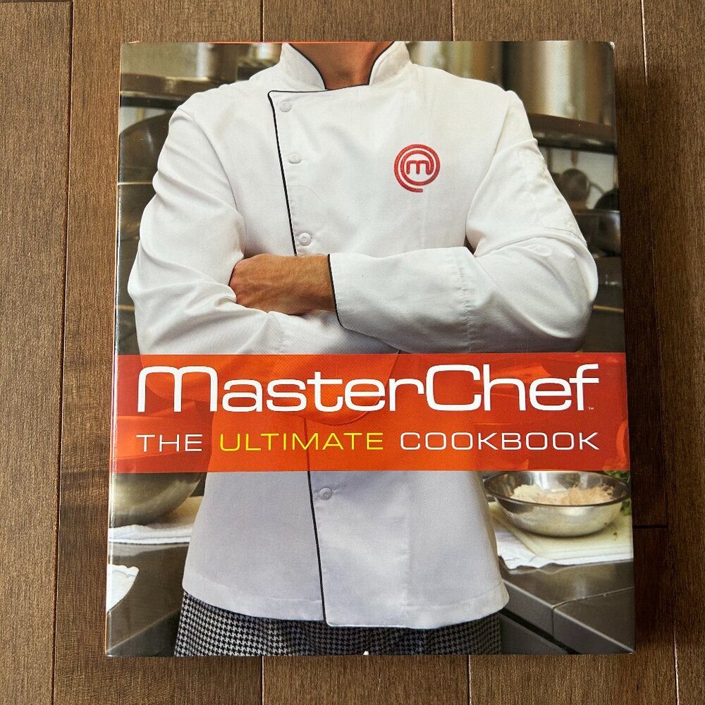 4 for 20$ book bundles - MasterChef: The Ultimate Cookbook